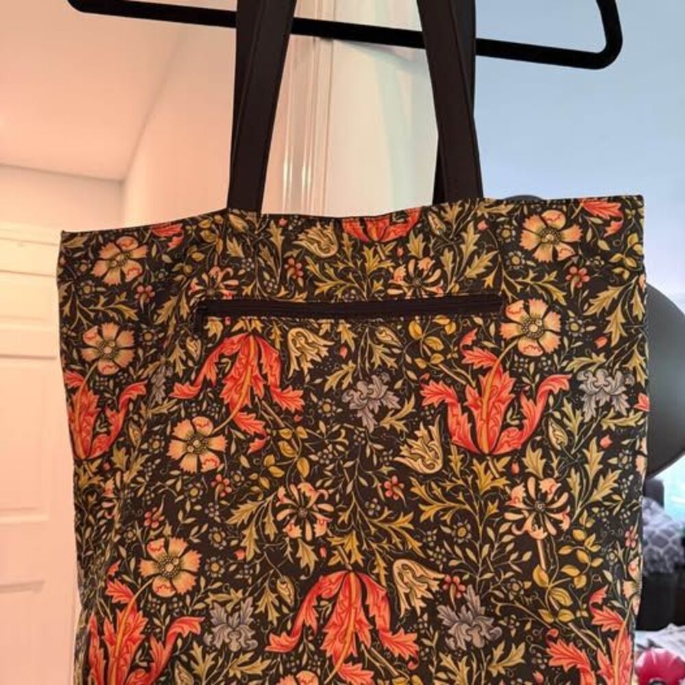 The Metropolitan Museum of Art William Morris Compton Tote Bag - Reversible NWOT